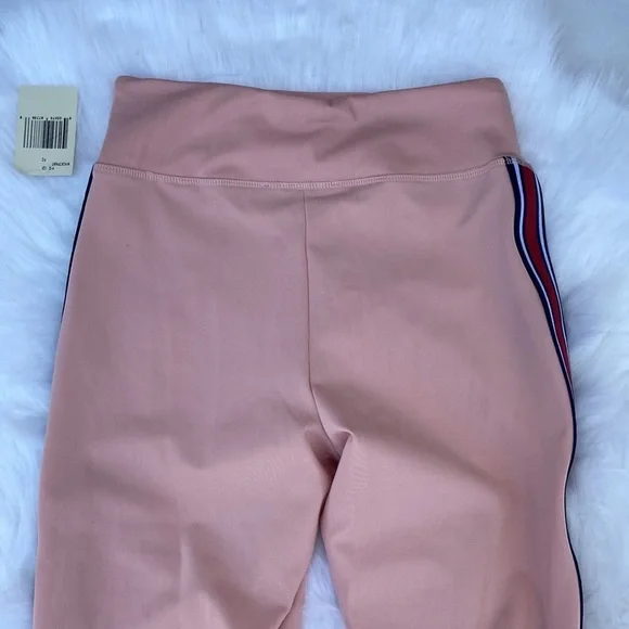 New GUESS Women’s Sport Leggings SZ S - Picture 5 of 5